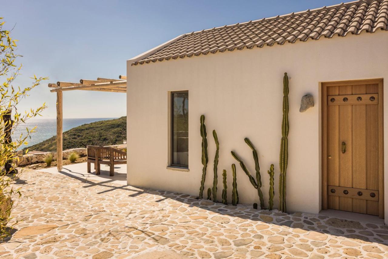 Spathes Suites Kefalonia - Luxury Suites Ratzaklíon Екстериор снимка